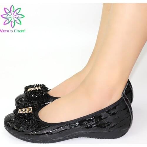 Ladies Leisure Flats Shoes Women Genuine Leather Shoes Moccasins Mother Loafers Casual Shoes Soft Driving Ballet Footwear Big 44