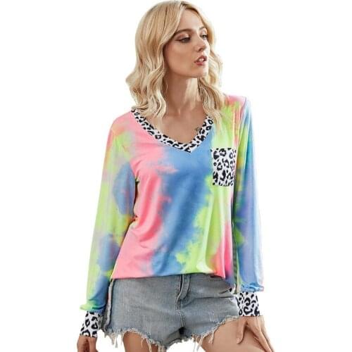 Autumn New Leopard Printed Streetwear Women Tops Long Sleeve V-neck Loose Shirt Patchwork Pocket Stretch Casual Women T-shirts