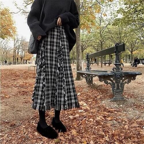 Tweed Plaid Fringed Long Skirt Women Wool Elegant French Midi Skirt Office Ladies Irregular Vintage Tassel Black A-Line Skirts