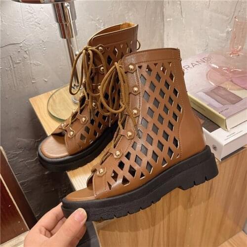Nice Summer Boots Ladies Roman Shoe Buckle Strap Flat Heel Retro Peep Toe Hollow Back Zipper Casual Vogue Sandals women shoes
