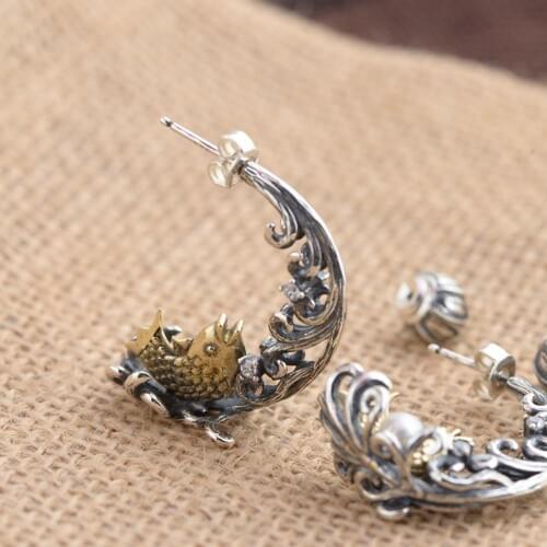 S925 Silver New Womens Retro Atmosphere Diving Ripple Fashion Atmosphere Retro Style Stud Earrings