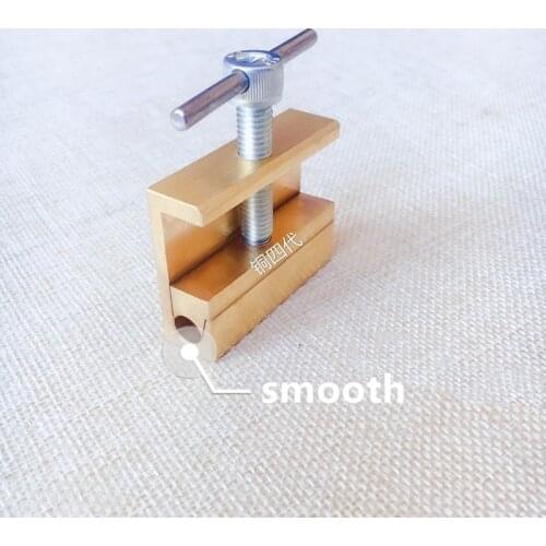 Metal pigeon rings extractor