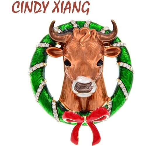 CINDY XIANG New Arrival Christmas Circle 3D Bull Head Brooches For Women Bow Pin Fashion Jewelry 2021 Vivid Animal Pin