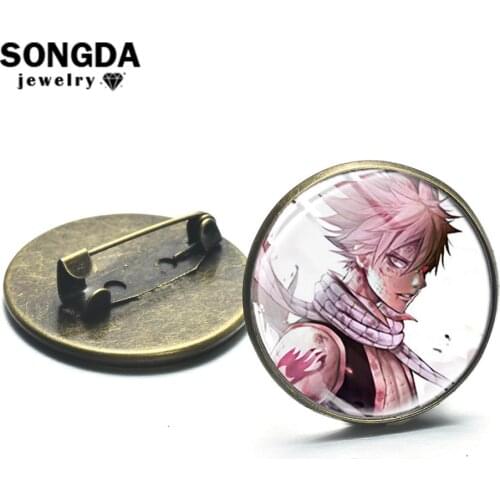 SONGDA Anime Fairy Tail Brooch Pins Cartoon Figure Glass Round Cosplay Badges for Backpack Clothes Scarf Decorative Accessories