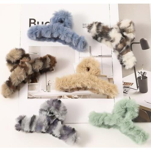 Korean Claw Clip Hair Clips for Women Elegant Colorful Faux Rabbit Fur Hair Clips Clip Hair Girl Hair Barrettes Hair Accessories