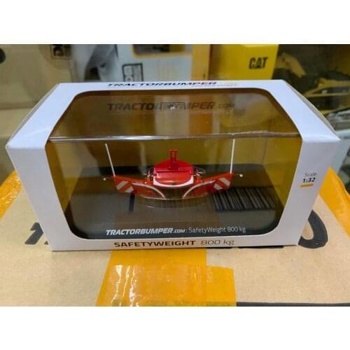 Universal Hobbies 1/32 Scale TractorBumper Safetyweight 800kg Red Diecast