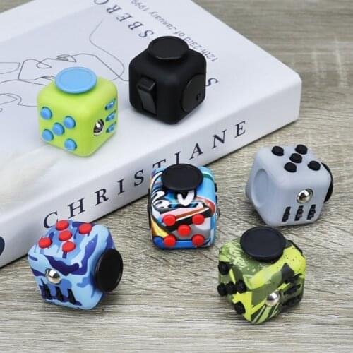 Mg Story Anti-stress Cubes