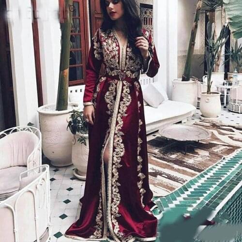 Burgundy Moroccan Kaftan Evening Dresses Long Sleeves Lace Appliques Muslim Prom Dress Arabic Muslim Special Occasion Formal Par