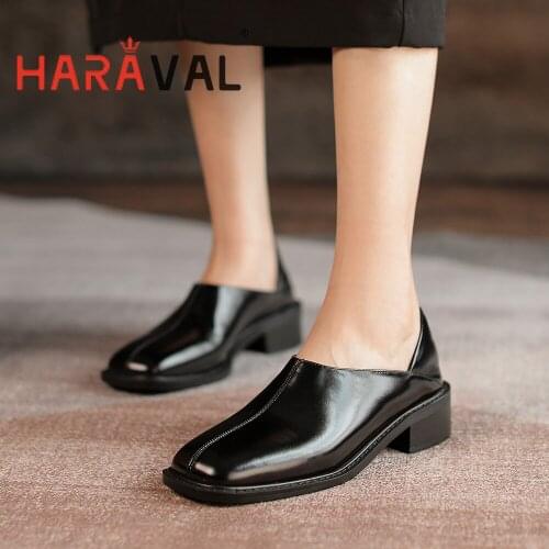 HARAVAL Women's Moccasins