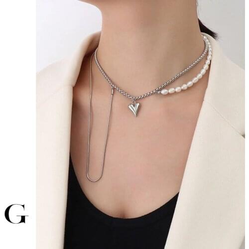 GHIDBK French Natural Freshwater Pearl Famale Necklaces Metal Love Heart Chain Pendant Irregular New Style Minimalist Jewelry