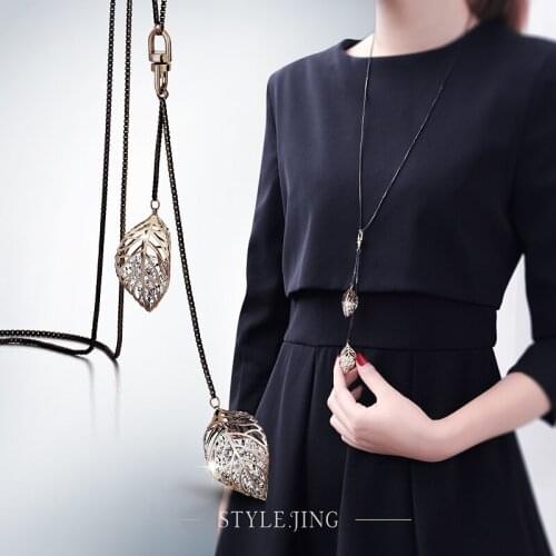 New fashion Three-dimensional Leaves Hollow Internal zircon Brilliant Choker Necklace Collar Statement Necklace Jewelry EV4