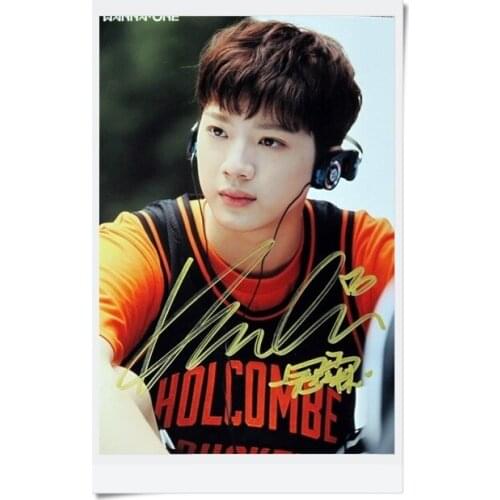 Signed WANNA ONE LAI KUAN LIN Eddie Edward autographed photo TO BE ONE 6 inches freeshipping 092017D