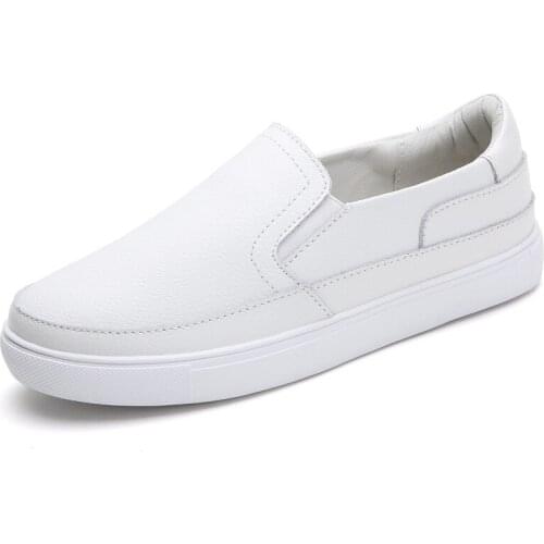 Flat Bottom Slip-on Fashion Loafers Leather Soft Bottom Casual Loafers Womens Sneakers
