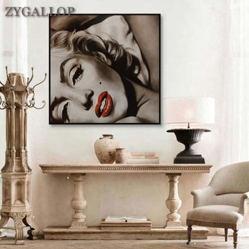 Vintage Poster Wall Art Marilyn- Monroe Classic Canvas Portrait Painting Modern Wall Pictures for Bedroom Home Decoration Mural
