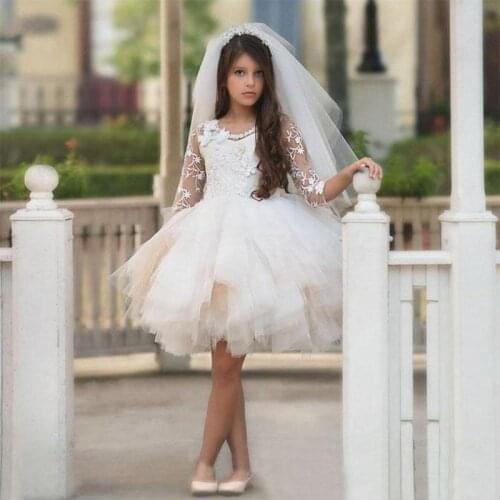 2020 Hot Sale Short Ball Gown Flower Girls Dresses Jewel Neck With 3/4 Sleeve Kids Pageant Gowns Knee Length Christmas Party