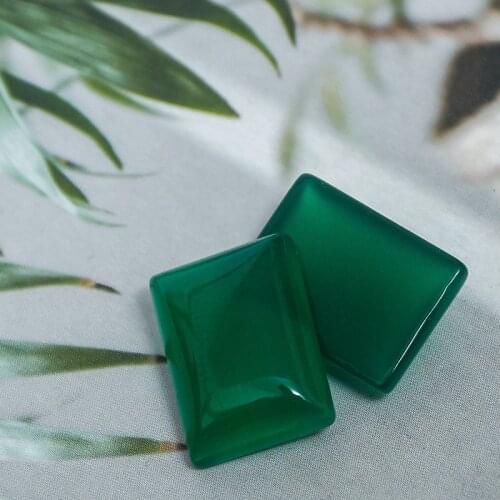 Natural green chalcedony ornaments accessories artificial gems production custom wholesale custom pendant necklace fashion wild