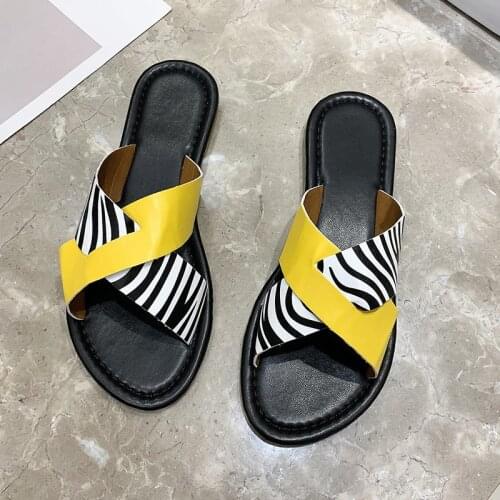 Women 2021 Summer New Sandals Stripe Cross Belt Leopard Slippers Flat Outdoor Beach Ladies Flip Flop Female Soft Soles Shoes