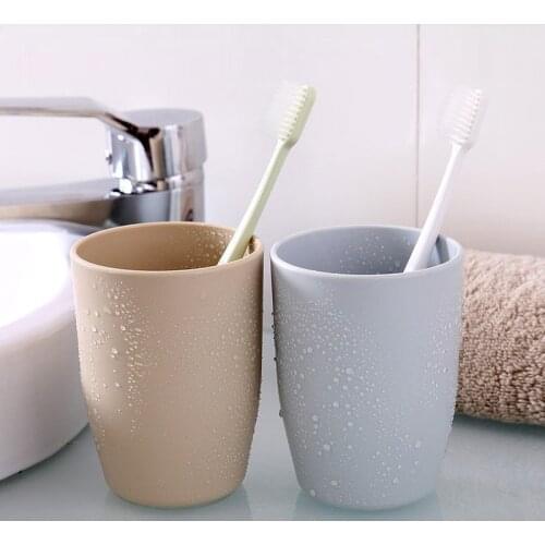 Solid Color Brushing Toothbrush Holder Cup Storage Plastic Creative Cartoon Travel Bathroom Pendant Household Supplies