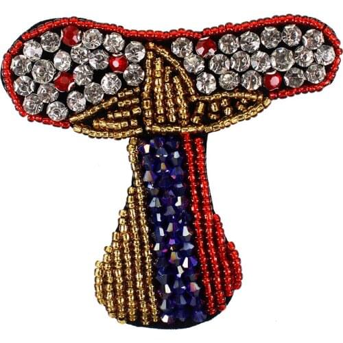 Handmade Beaded Mushroom Patches Sew on Crystal for Clothes Brooches Bags Applique