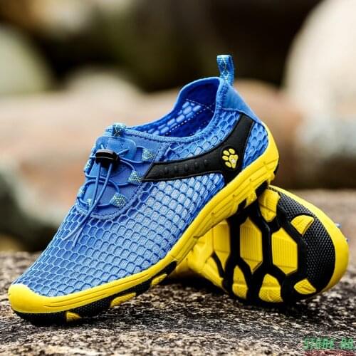 Mountain Climbing Shoes Men Women Breathable Outdoor Sneakers Couples Spring Summer Trekking Hiking Shoes Light Trail Sneakers