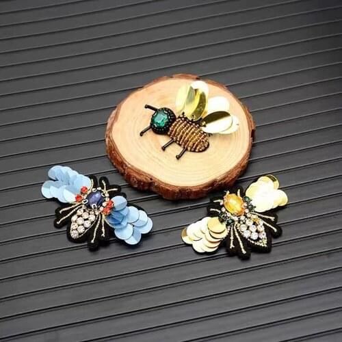 Handmade Rhinestone beaded sequin Patches, bee fashion Sew on Crystal pearl patch for clothes beaded Applique cute patch