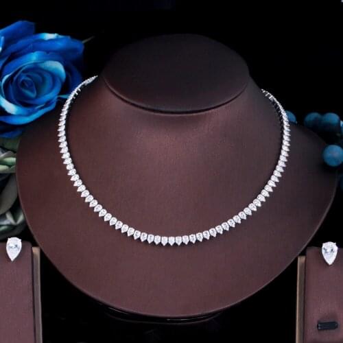 ThreeGraces Brilliant Cubic Zirconia Stone Silver Color Cute Stud Earrings and Choker Necklace Party Jewelry Set for Women T0632