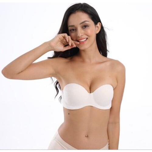 High Quality Womens Lace Stick Bra On Breast Sticker Nipple Cover Nude One Piece Push Up Bra Seamless Silicone Bra Washable