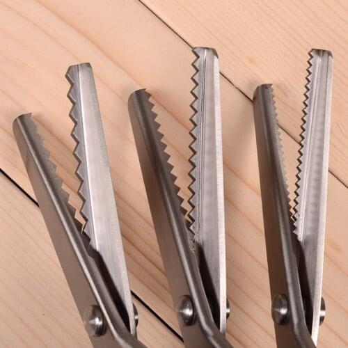 Pattern scissors cloth-like cut wave scissors serrated trigonometric circular arc scissors fabric dog cutting teeth cut flowers
