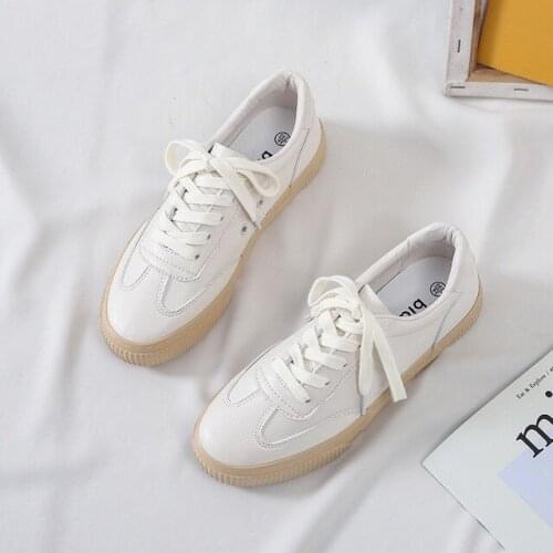 Women Sneakers Leather Shoes 2021 New Casual Flats Sneakers Womens Fashion Trend White Comfortable Vulcanize Shoes Female