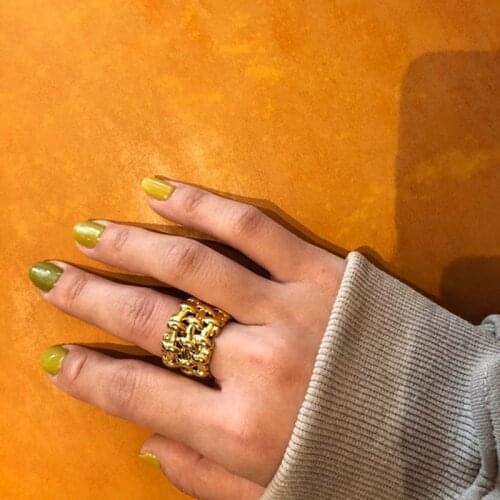 SRCOI Metal Wide Hollow Mesh Geometric Ring Vintage Gold Silver Color Punk Style Minimalist Stackable Ring Women Jewelry Party