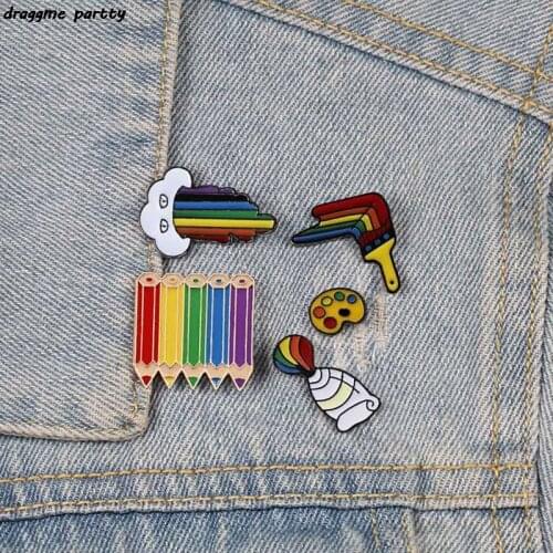High Quality Pride Rainbow Flags Brooch Intersex Enamel Pins Cute Heart Gay Brooches Badge Denim Jackets Jewelry For Kids Women