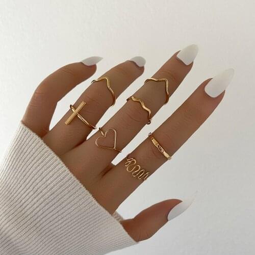 Aprilwell 7 Pcs Trendy Geometric Rings for Women 2021 Trend Simple Heart Kpop Wedding Finger Anillos Fashion Jewelry Streetwear