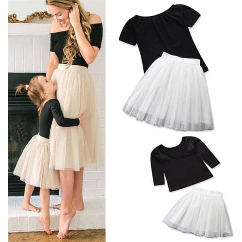 Family Matching Clothes Mom Mother And Daughter Clothing T-shirt + skirt Sets Summer Womens Baby Girls Party Wear Casual Outfit