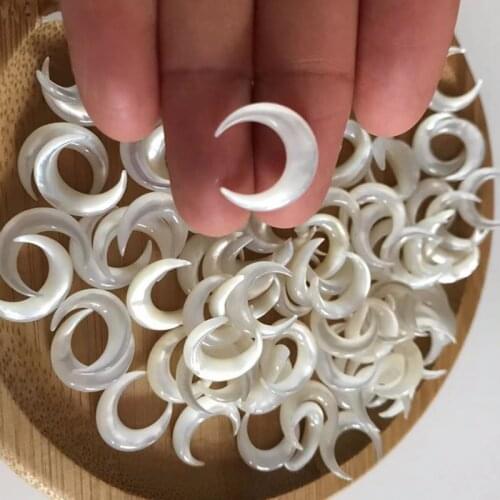 100PCS/Lot 15MM White Moon Mother Of Pearl Shell Horn Mother of Pearl Shell For DIY Jewelry