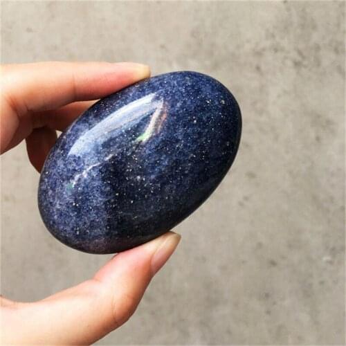 Wholesale best selling natural crystal stone blue sand stone palm stones for decoration