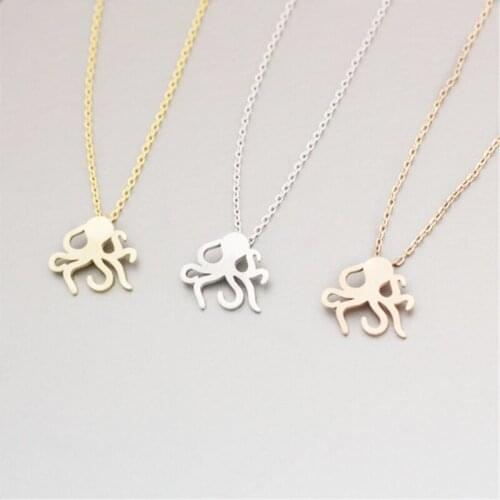 Cute animal rose gold pendant necklace Devilfish necklaces for women and color