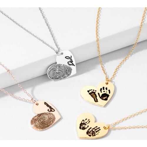 European American New Necklace Commemorative Fingerprint Peach Heart Pendant Necklace Unique and Versatile Jewelry Manufacturer