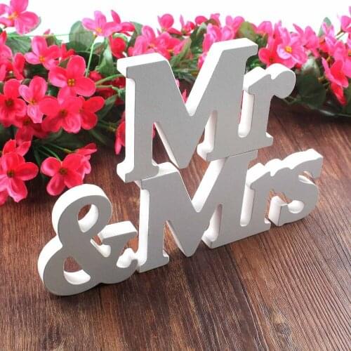 Mr&Mrs Wooden Wedding Decoration Letters Alphabet Word Standing Party Desktop Ornaments Vintage Table Centrepie Decor Supplies
