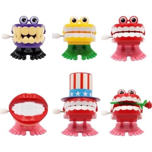 5pcs/Set Creative Dental Gift wholesale Funny Plastic Spring Jumping Teeth Chain Clockwork Toy Baby Children Dental Clinic Toy