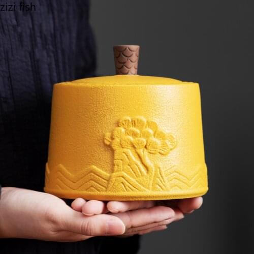 Modern Yellow Embossed Pine Tree Ceramic Tea Caddy Household Candy Small Objects Sealed Storage Tank Moisture-proof Sealed Tank