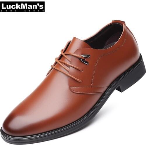2021 New Quality Cow Leather Mens Shoes Soft Man Dress Shoes Plus Size 47 Point Toe Man Split Leather Shoes Formal Wedding