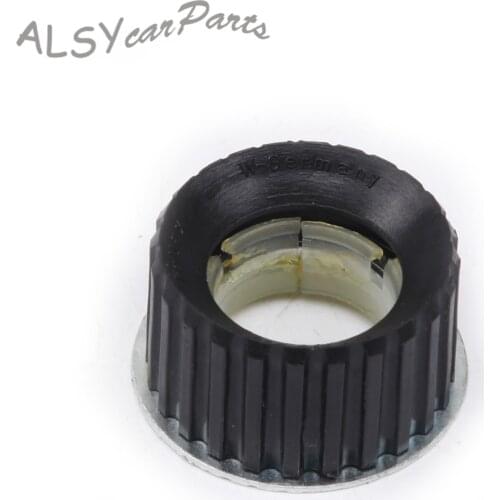 YIMIAOMO Steering Column Lower Bearing Bush For VW Jetta Golf MK1 MK2 Caddy Passat B3 Scirocco MK1 MK2 171419517B 171 419 517 B