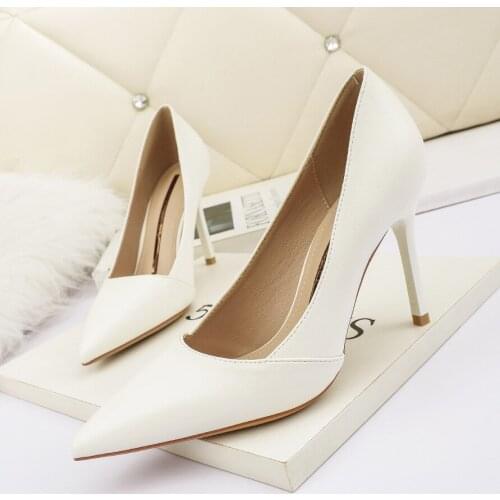 2021 Pointed Toe Women Khaki Pumps High Heels Concise OL Office Lady Spring Autumn Soft Leather Party Wedding Female Shoes