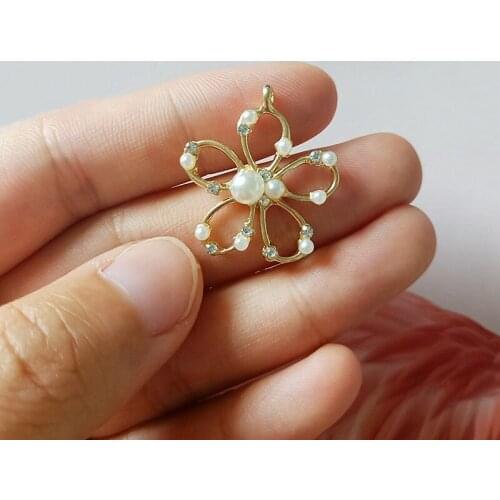 10 PCS 23x25mm Metal Alloy Flowers Pendant Crystal Imitation Pearl Flowers Charm DIY Accessories For Jewelry Making