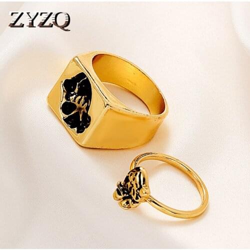ZYZQ New Fashion 2pcs Creative Heart Couple Ring Set Exaggeration Romantic Ring For Women Men Personality Lovers Jewelry