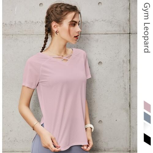 2019 Breathable Quick-dry Short Sleeved V-neck Running T-shirt Mesh Reversible yoga exercise T-shirt Slim Loose Fitness Tees Top