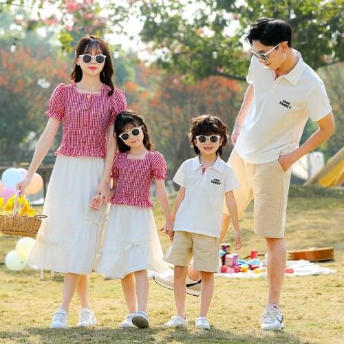 New Family Outfits Summer Look Mother Daughter Girl Plaid Top Father Son boy Short Sleeve T Shirt & Shorts / skirt Sets 2 Color