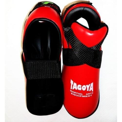 Feet Kick Boxing, Taekwondo ITF, Full Contact with red skin