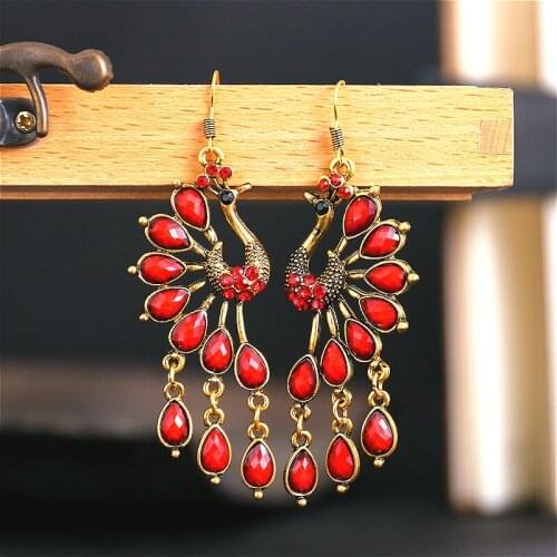 Hot selling retro peacock tail Earrings texture hollow out long gem alloy unusual fashion brand Earrings Jewelry Bohemia