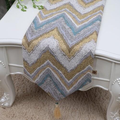 Rustic Embossed Jacquard Geometry Table Runner Modern Simple Coffee Table Cloth Rectangle European Dining Table Mat